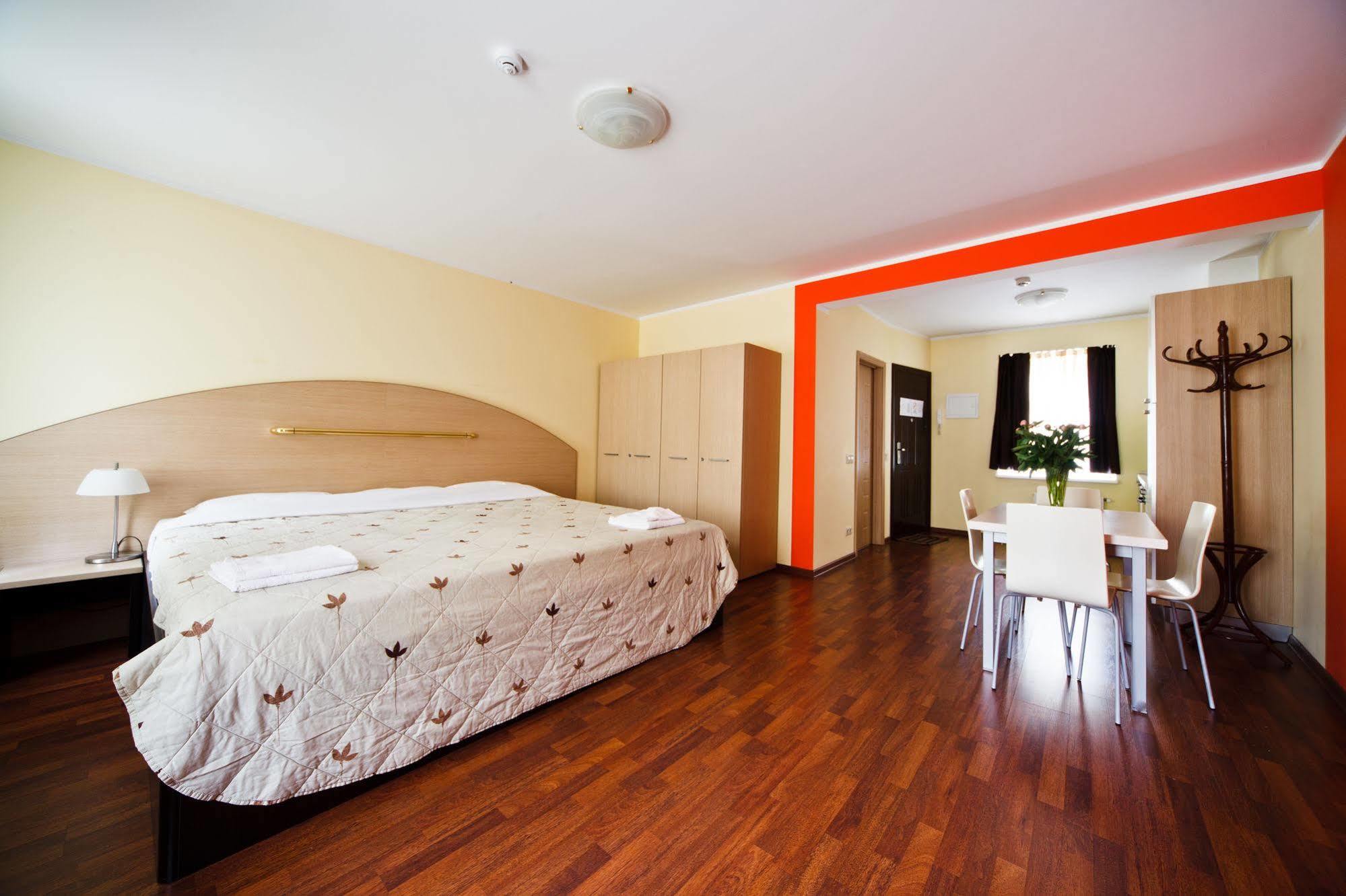 Aparthotel Autosole Riga Exterior foto